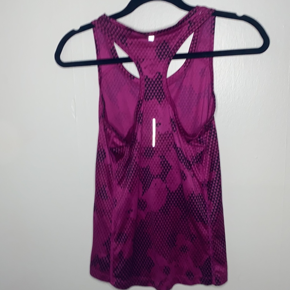 🪼Pink and black Nike Dri-fit tank top! - Picture 6 of 6